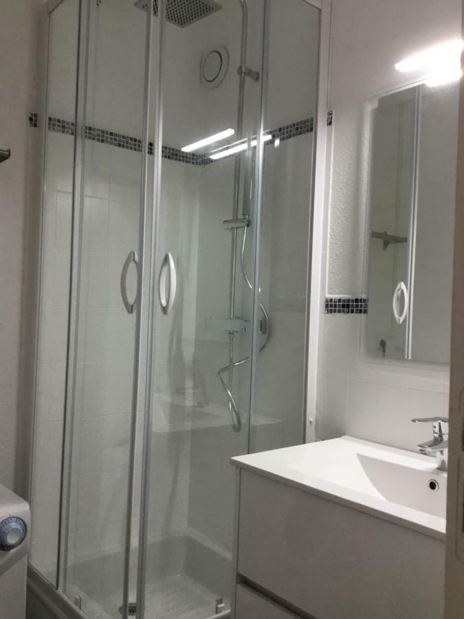 Апартаменты Studio Cabine A Sete Bord De Mer Экстерьер фото